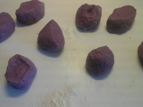 Mantau ubi ungu recipe step 2 photo