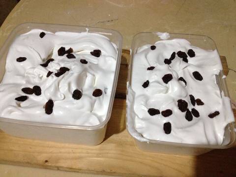 Rhum Raisin Cotton ice cream 1 jam 7 box 1000 Ml