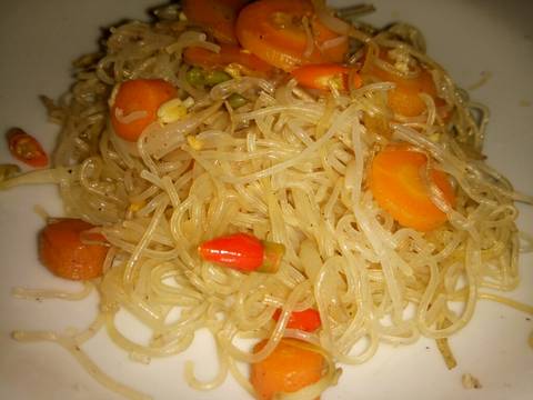 Bihun saos tiram pedas