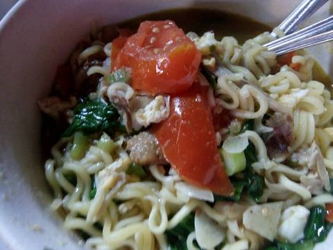 Mie jawa rasa soto ayam recipe step 7 photo