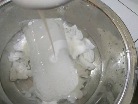 Es kopyor merah putih recipe step 2 photo