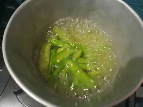 Gudeg, Sambal Goreng Krecek, dan Krupuk Bawang recipe step 7 photo