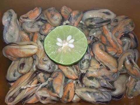 Kerang Asam Padeh recipe step 1 photo