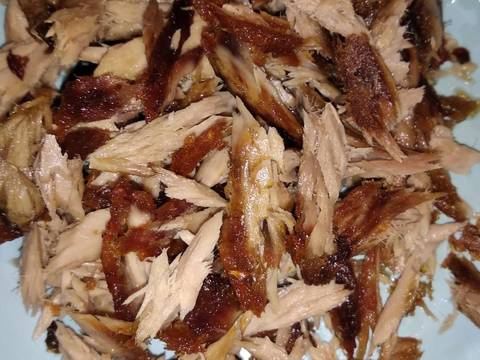 Tumis Bunga Pepaya Cakalang recipe step 3 photo