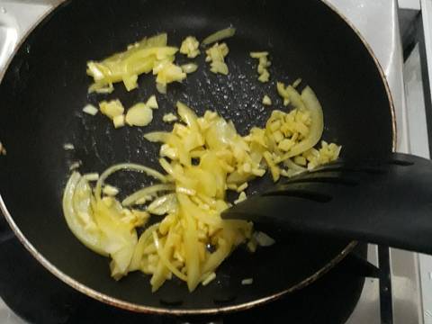 Martabak Telor Kare Kulit Lumpia recipe step 13 photo