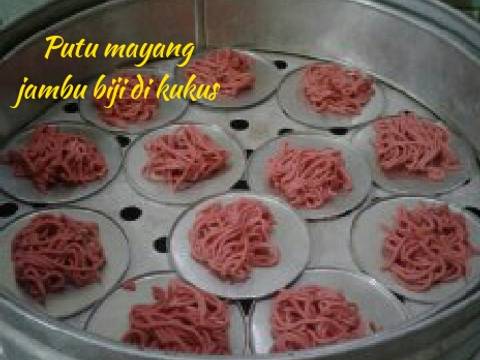 Putu mayang jambu biji kinca gula merah #KusukaNGEMIL recipe step 7 photo