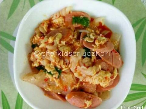 Seblak sosis yummy