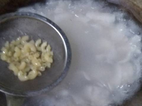 Seblak Bakso & Sosis recipe step 2 photo