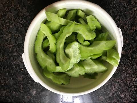 Tumis pare bawang putih anti pait recipe step 2 photo