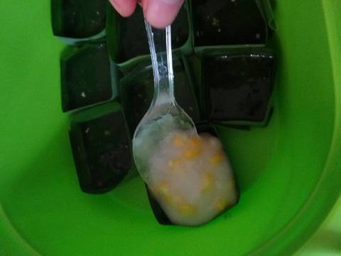 Kue talam takir pandan jagung (kue tako) recipe step 2 photo