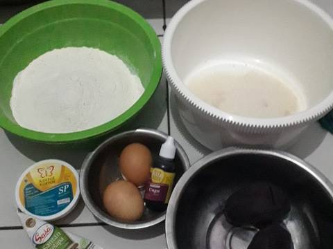 Putu ayu ubi ungu recipe step 1 photo