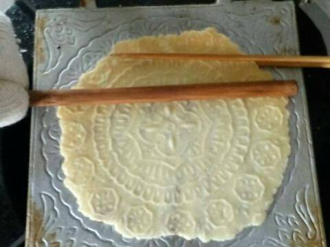 Kue semprong keju marmer recipe step 5 photo