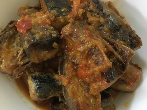 Tongkol bumbu pelecing recipe step 5 photo
