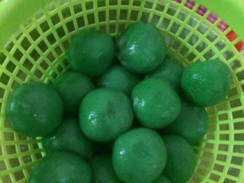 Klepon hijau #BikinRamadanBerkesan