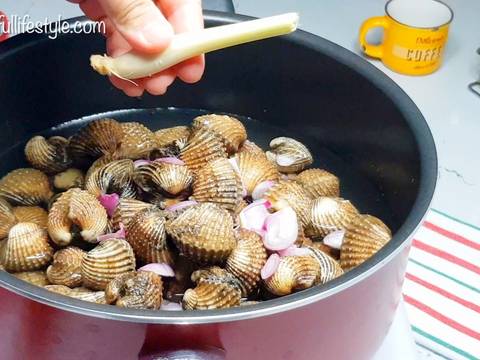 KERANG REBUS SAMBAL NENAS | Jajanannya Anak Medan recipe step 1 photo