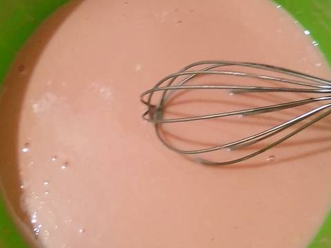 Dadar Gulung Cocopandan recipe step 2 photo