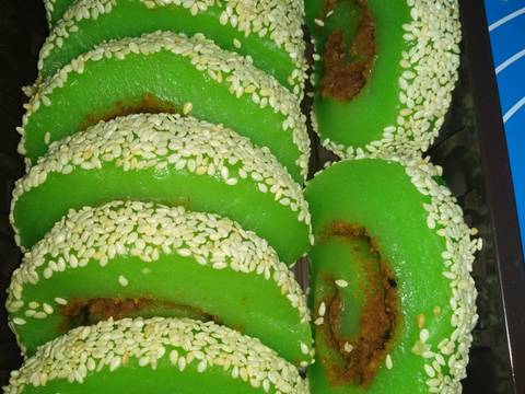 Mochi Gulung Wijen recipe step 9 photo