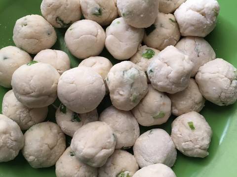 Cilok Tomyam recipe step 1 photo
