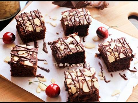  Resep  BROWNIES  COKLAT Panggang  Klasik  no Mixer untuk adik 