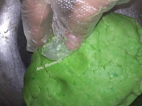 Snow Ball Keju Pandan recipe step 2 photo