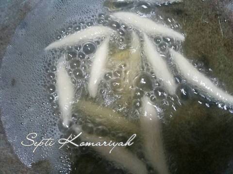 Widaran / Telur Gabus Pedas Manis recipe step 2 photo