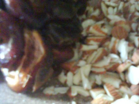COKLAT DODOL KURMA ALMOND recipe step 1 photo