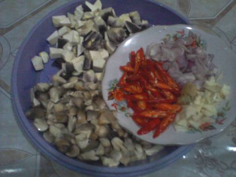 Resep tumis jamur merang saus tiram oleh wati angs - Cookpad
