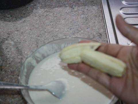 Pisang Goreng Salut Karamel recipe step 2 photo