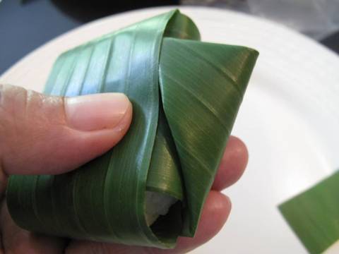 LEMPER AYAM recipe step 7 photo