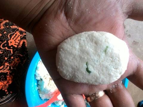 Combro singkong isi oncom kemangi recipe step 6 photo