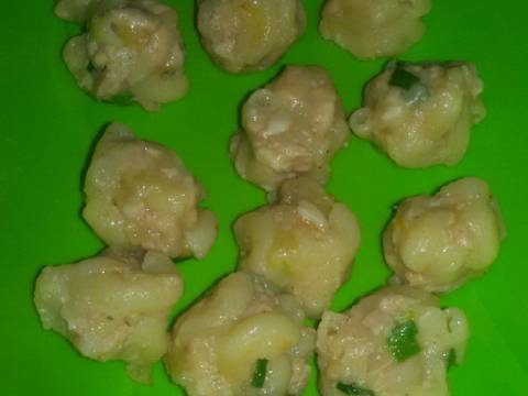 Rogout Ayam Makaroni Goreng