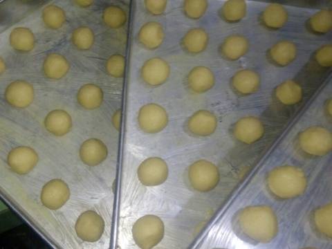 Bola salju recipe step 3 photo