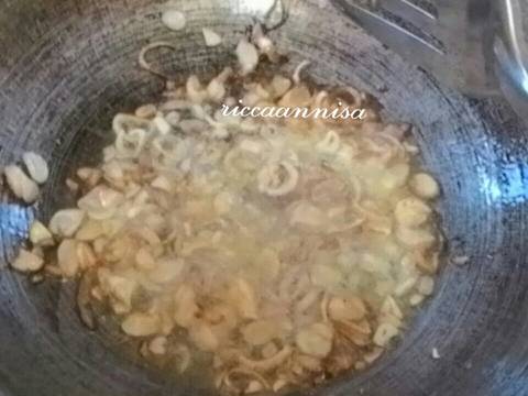 Garut bilungka basantan (Timun serut kuah santan) recipe step 2 photo
