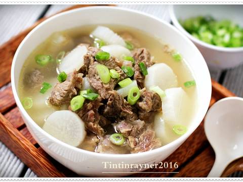 Resep Sup Lobak Sapi bening simpel ala Oma ^__^ ></div></div>