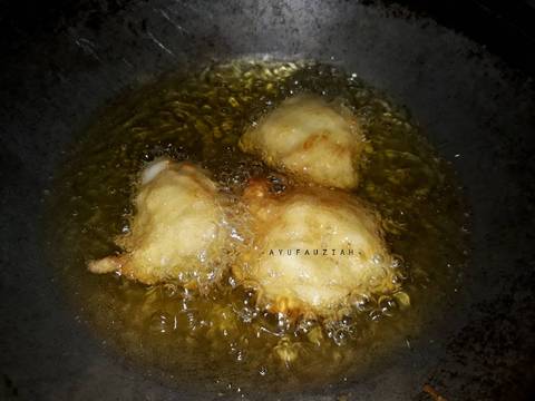 Kelapa muda goreng tepung (Godo kelopo) recipe step 4 photo