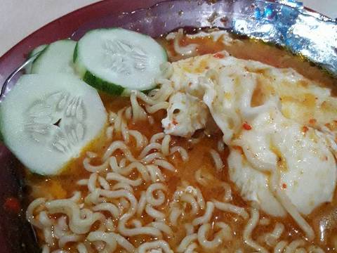 Resep Indomie kari ayam ala saya oleh Rieriz MoMo - Cookpad