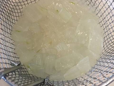 Es Lidah Buaya Chia Seed recipe step 2 photo