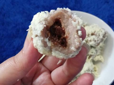 Kelepon Susu Coklat mede keju recipe step 2 photo