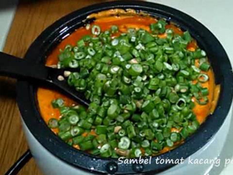Resep Sambel Tomat Kacang Panjang recipe step 4 photo