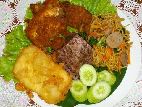 Tumpeng Mini Nasi Uduk Beras Merah recipe step 4 photo