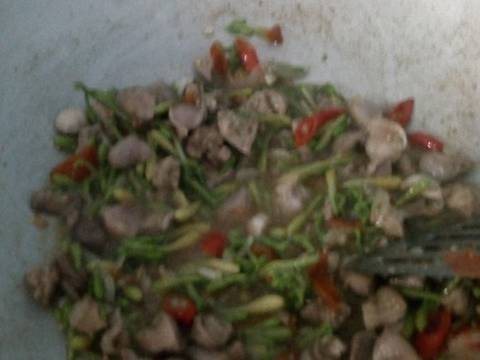 Tumis Ati Empela+Bunga Pepaya recipe step 3 photo