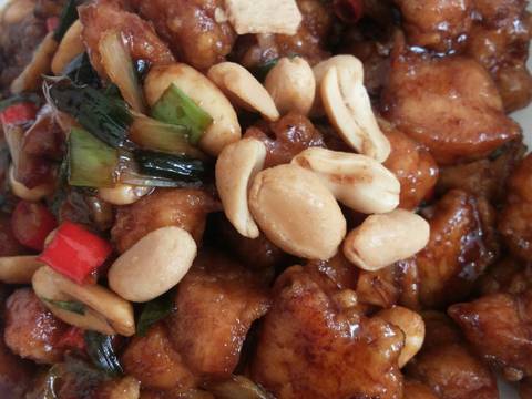 8. Kung Pao Chicken #RabuBaru