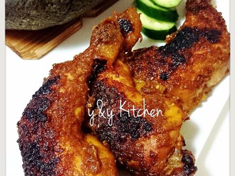 Resep Ayam bakar bumbu opor + sambal korek oleh yNy - Cookpad