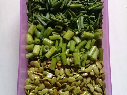 Oblok-oblok puthut dan petai cina recipe step 1 photo