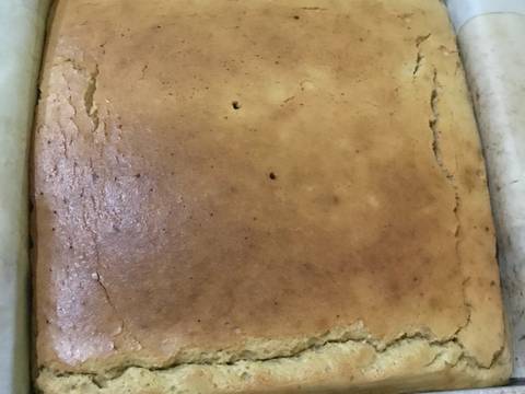 Cheezy Mocca Sponge Cake -keto