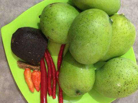Asinan Mangga Gula Aren recipe step 1 photo