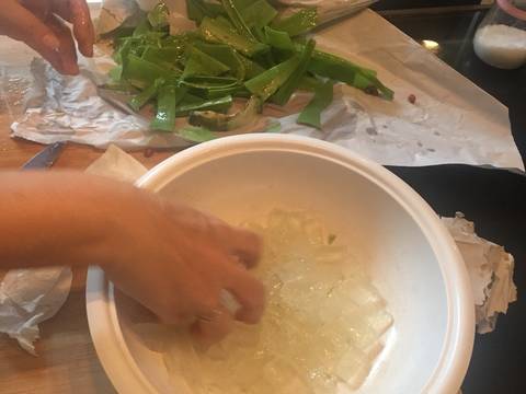Es Lidah Buaya Chia Seed recipe step 1 photo