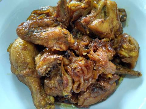 Resep Ayam Goreng Mentega oleh Lily Minarosa - Cookpad