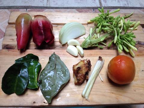 Tumis Bunga Pepaya Kembang Duren recipe step 1 photo