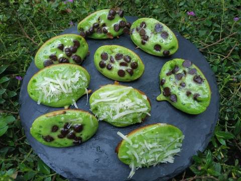 Kue cubit pandan recipe step 4 photo